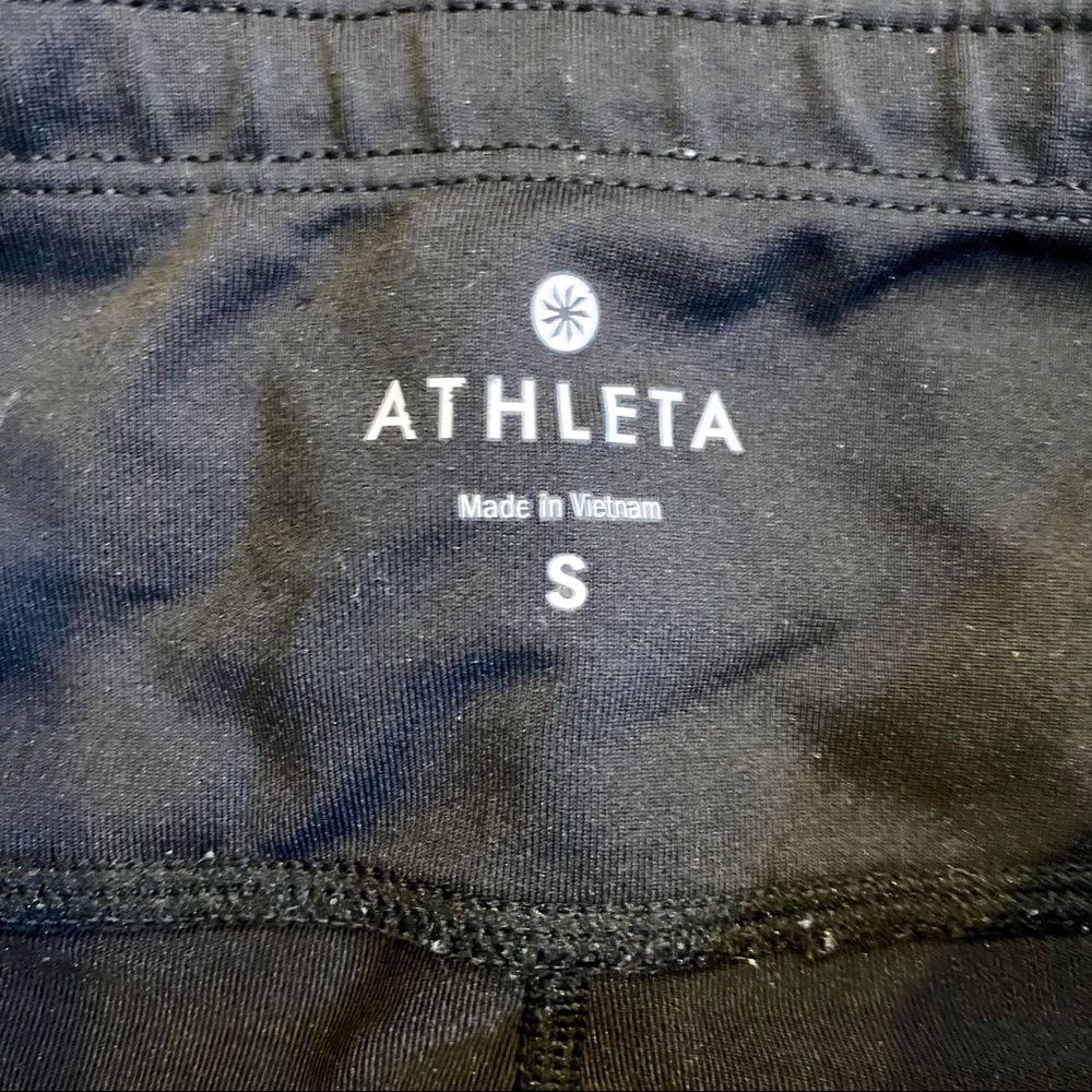 Athleta Sheer Cutout Capri Leggings, Size Small - Picture 3 of 3